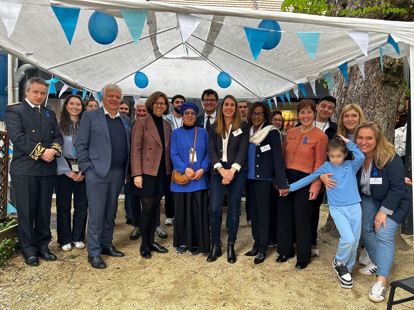 blurred 1a6466cc-51ba-4630-9d26-d283a864e6f5 2